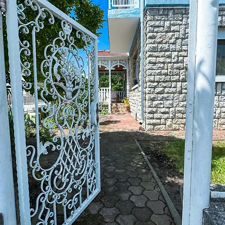 Jakab Apartman *